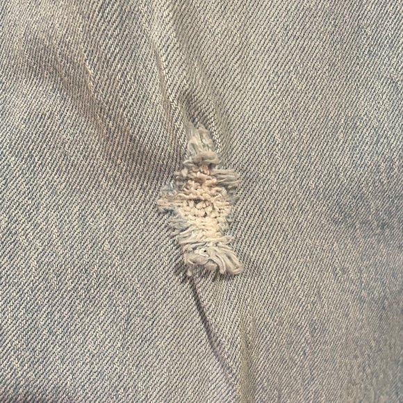 Levi's 70s High Slim Straight in Light Wash, 32 - Picture 13 of 13